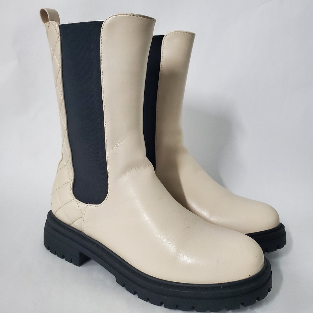 NEW Liliana Off White Boots Size 8
